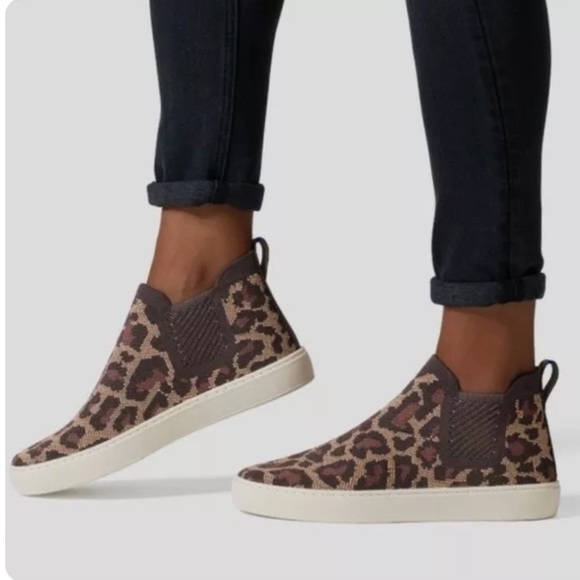 Rothy’s Pull On Ankle Booties - Picture 4 of 7